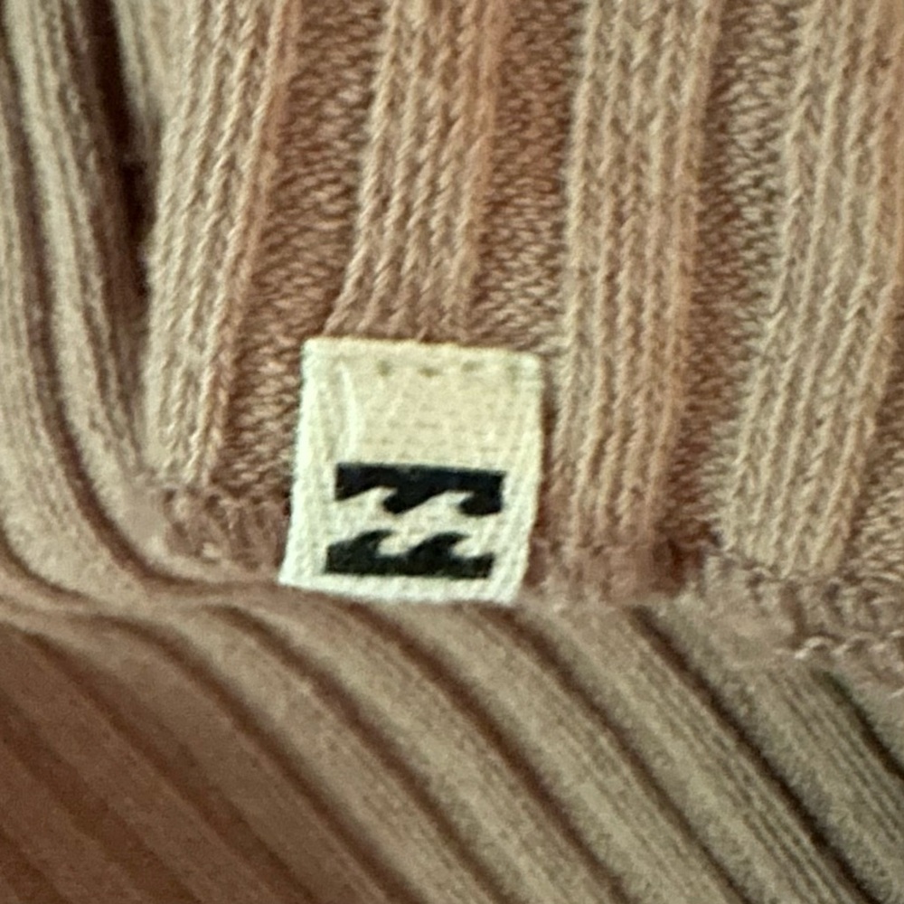 Billabong Essentials Ribbed Cropped Sweater LG - Picture 4 of 6